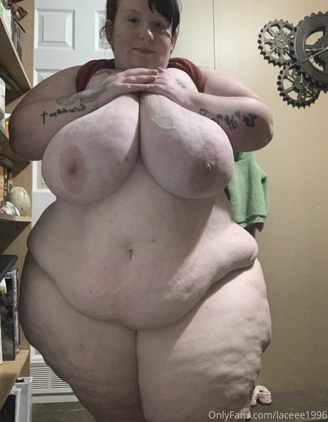 laceee1996 Profile pic