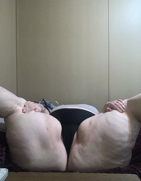 laceee1996 pornstar high quality images