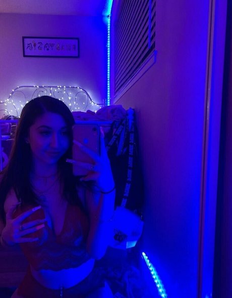 verrsaceh0ttie pornstar pretty img