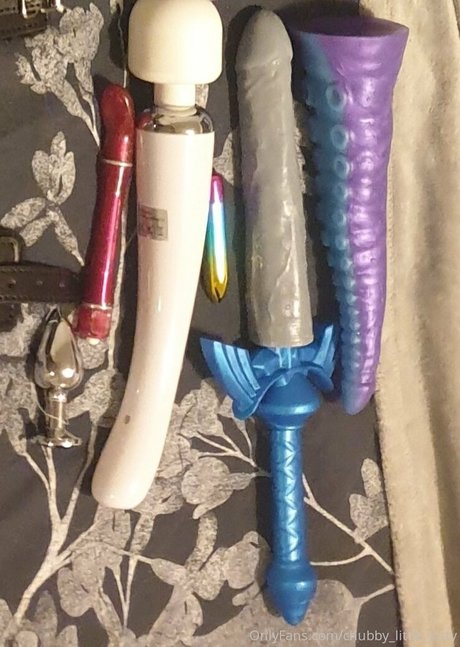 chubby little kitty high quality star img