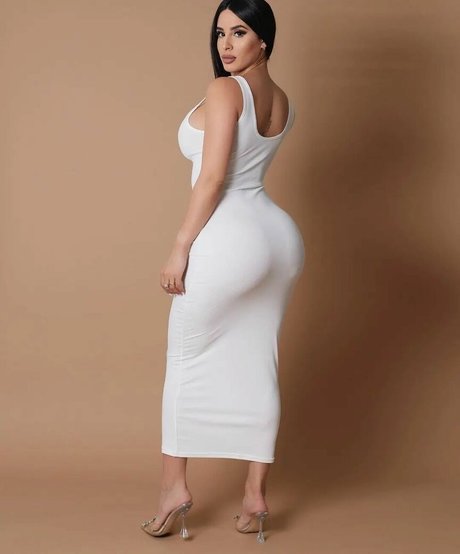 Jasleen Brar model xxx picture