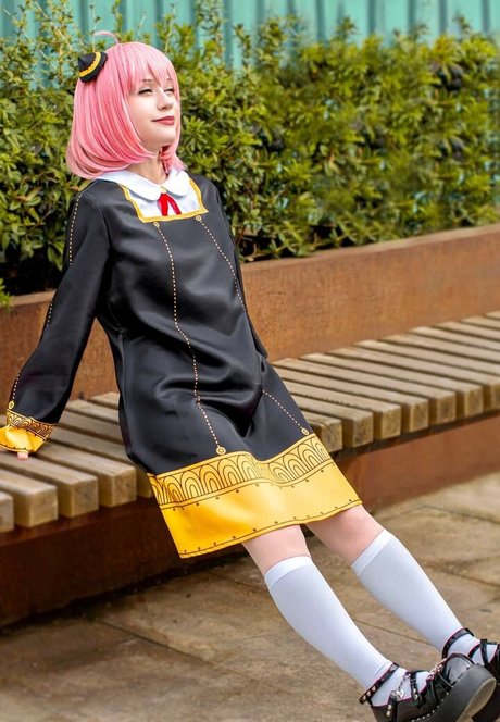 Anayami nude model galleries