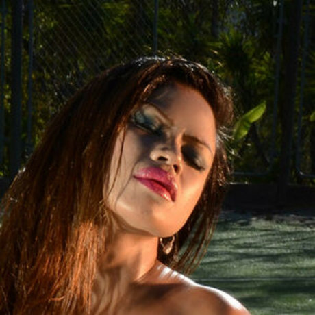 Armie Field high quality star pictures