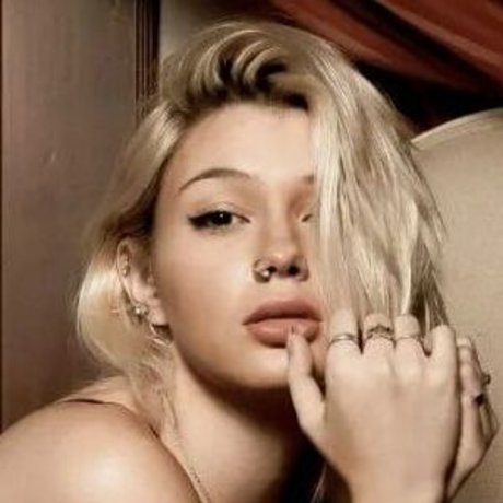 Lulaconst0 perfect actress pics