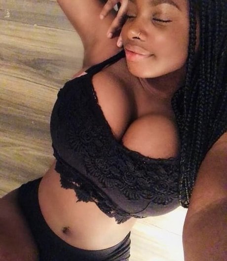 Itstaviaa top actress photo