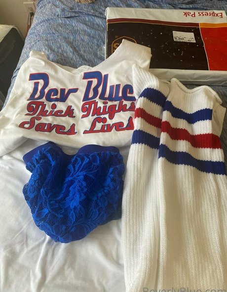 beverlyblue3x sex star photo