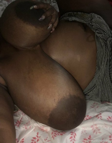 famousstarkmarie sexy star picture