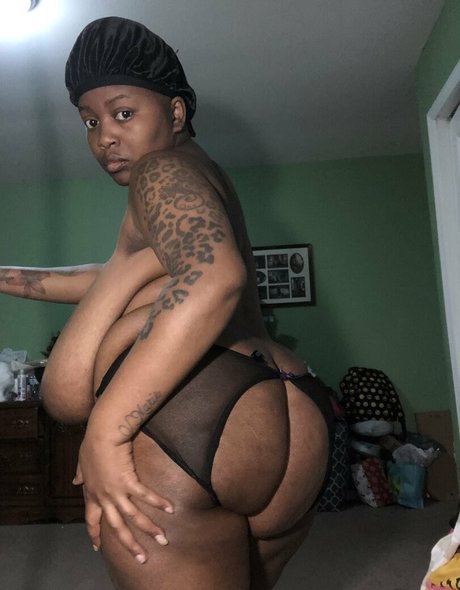 famousstarkmarie model art images