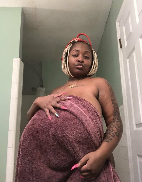 famousstarkmarie high quality model photos