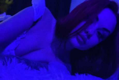 Alexx Collins model nudes photos