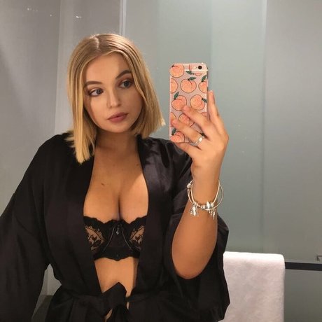 Scoutcohen sex pornstar photo