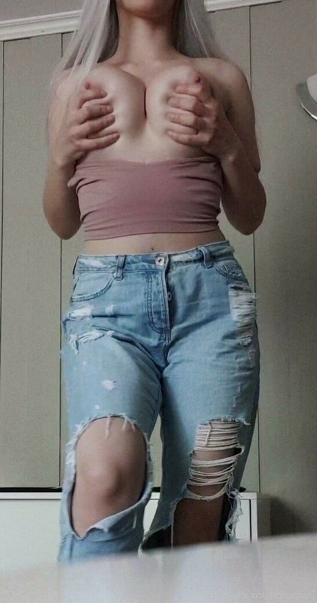 Wild Lotus top star image