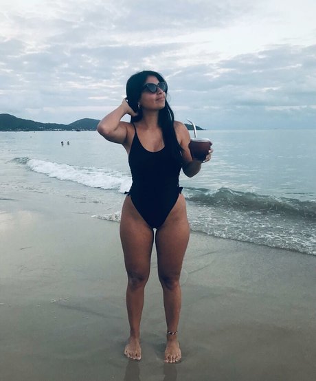 Belen Blanco sexy model photos