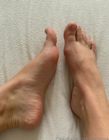 hristya beautiful actress picture