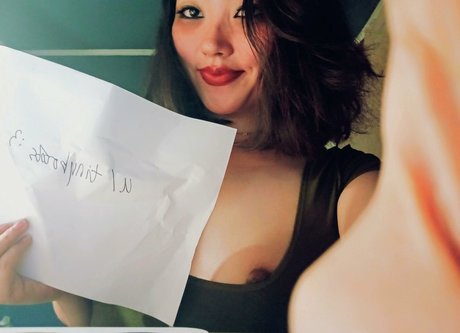 tinybooobs model free image