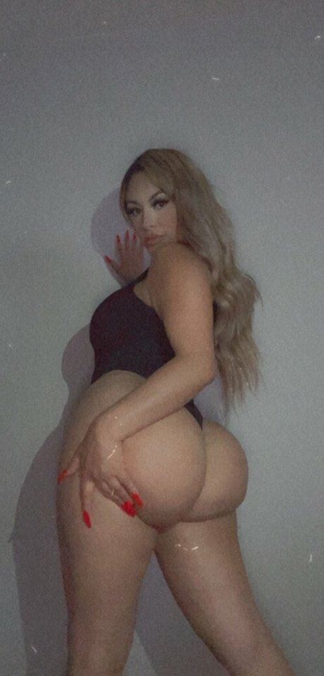 Priscilla Morales pretty model pictures