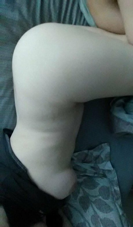 milf young onlyfans free nude img