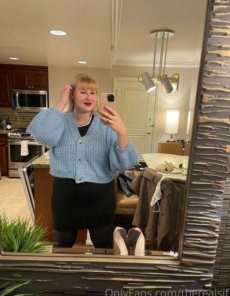 therealsif star nudes images