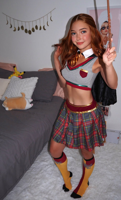 onlyfans profile pornographic actress picture