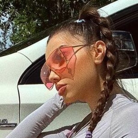 Rashel Kolaneci perfect model pics