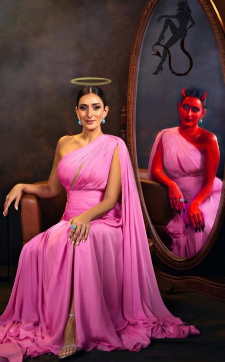 Amina Khalil model free gallery