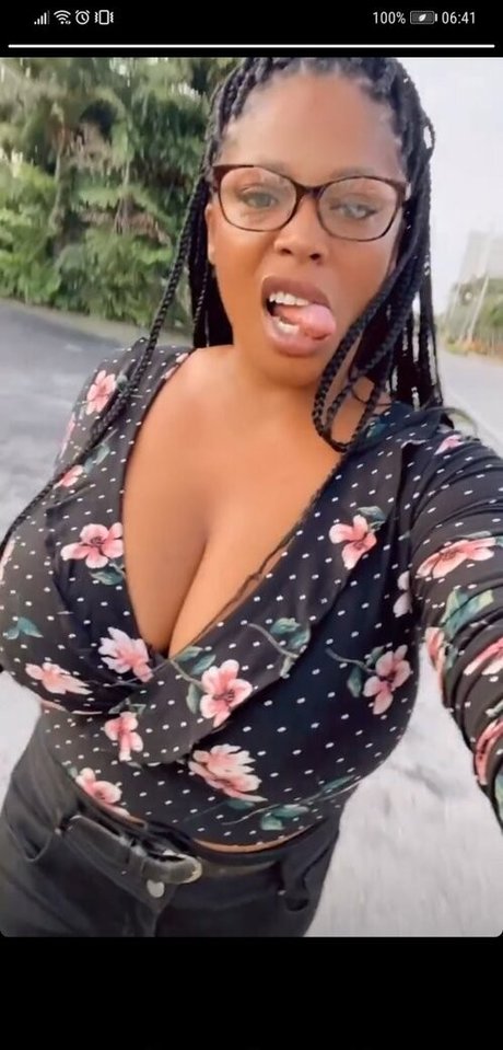 Clara Marie model sexy images