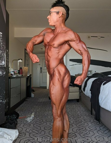 Angela Yeo star hot galleries