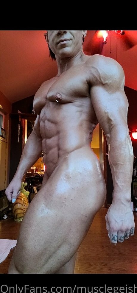 Angela Yeo hd model images