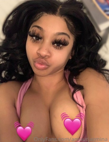 amourjazmina sexy star pic