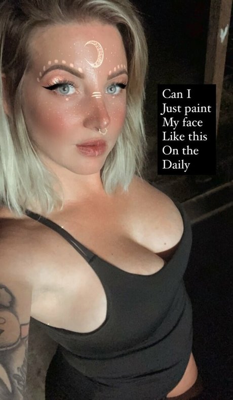 Annie Anarchy nice pornstar img