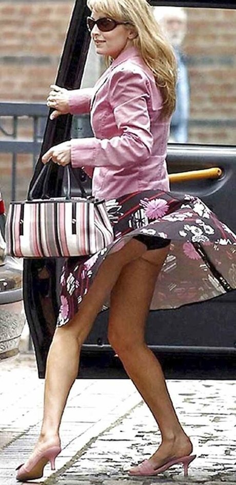 Debra Stephenson nude model archive