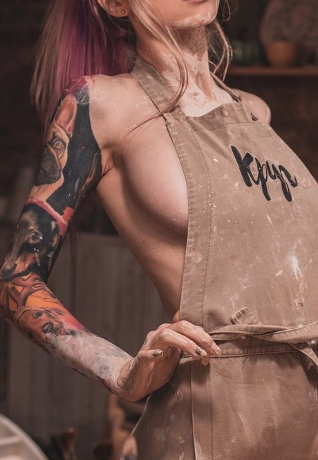 Vse Zrya xxx pornstar pics