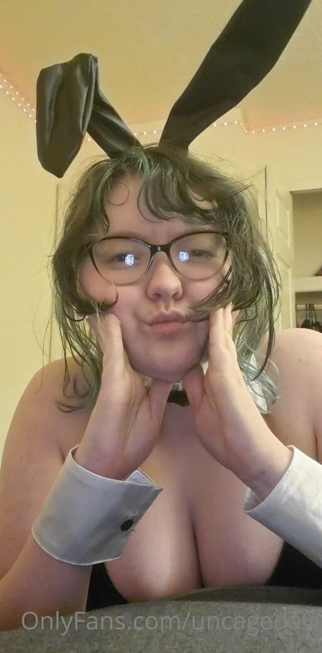 uncagedavi porn model photo