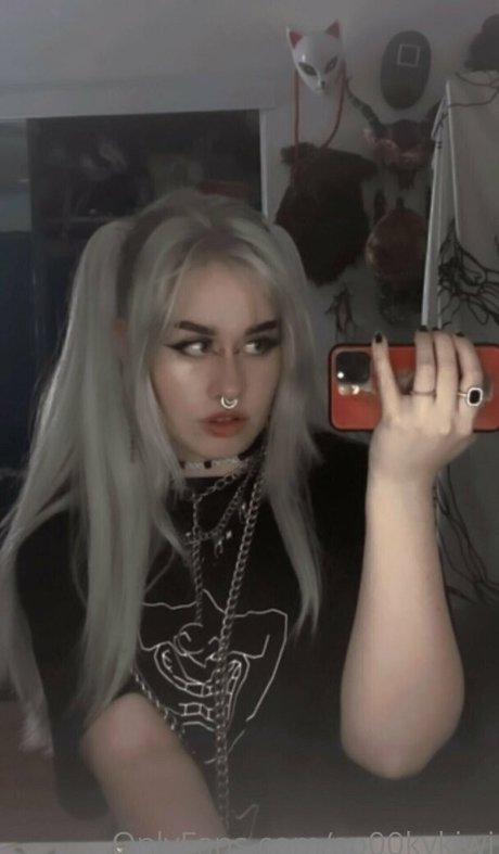 sp00kykiwi model hd galleries