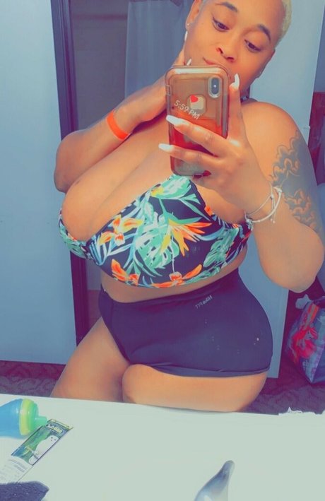 ChellMzDonald high quality star photo