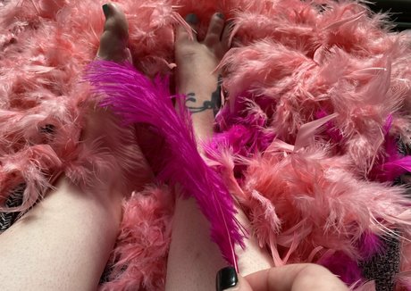 ticklebxtra high quality pornstar img