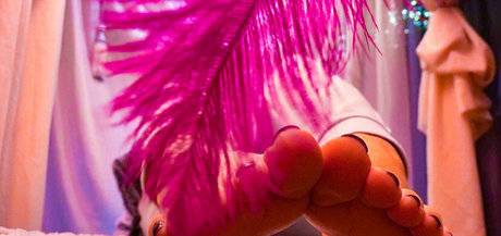 ticklebxtra model pretty picture