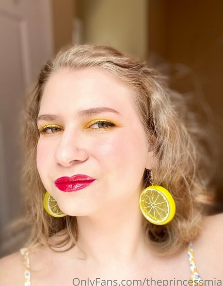 theprincessmia hd pornstar gallery