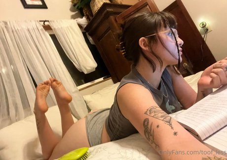 toof less xxx actress archive