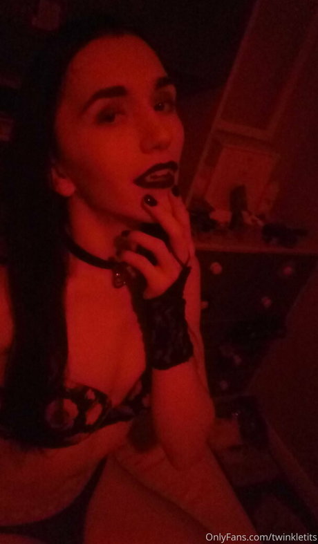 twinkletits model best archive