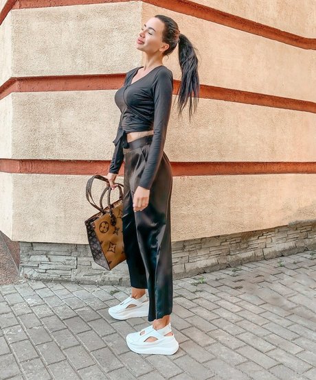 annabrick model nice photo