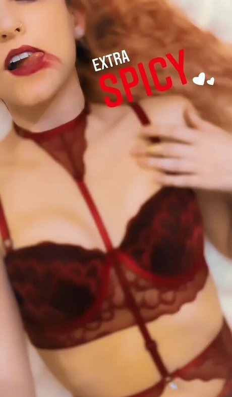 spicywookiee pornstar top pic