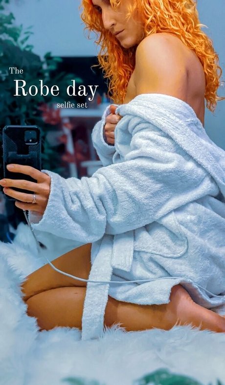 spicywookiee high quality actress pics