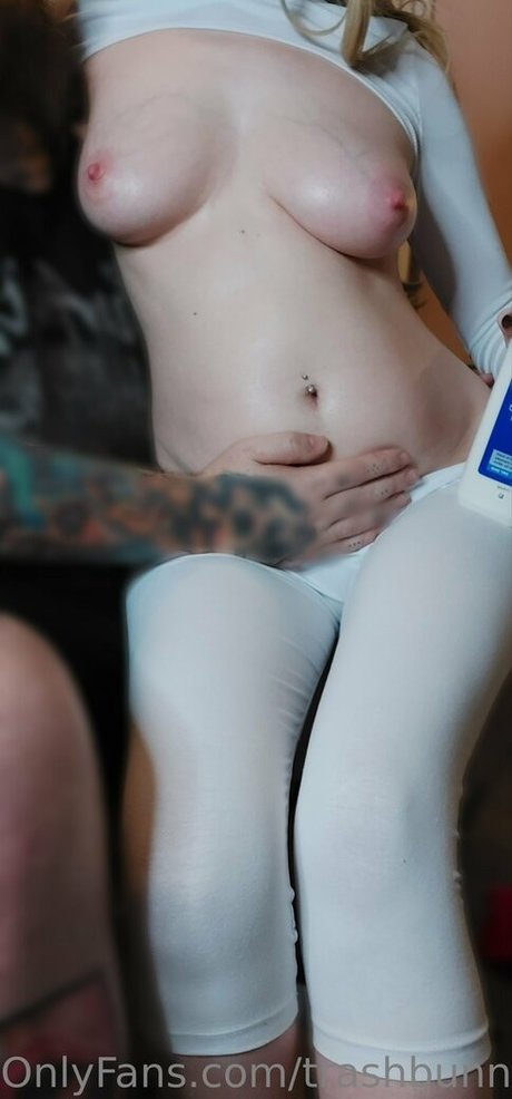 trashbunnyro model art archive