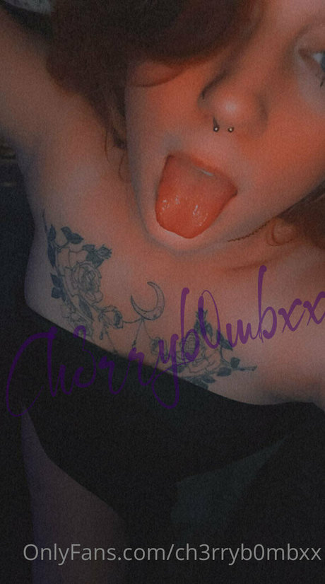 ch3rryb0mbxx top actress picture