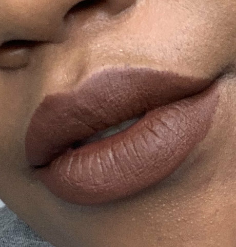 melanatedfatuation hot model photo