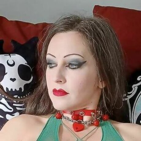 littlegothinheels pornstar top image