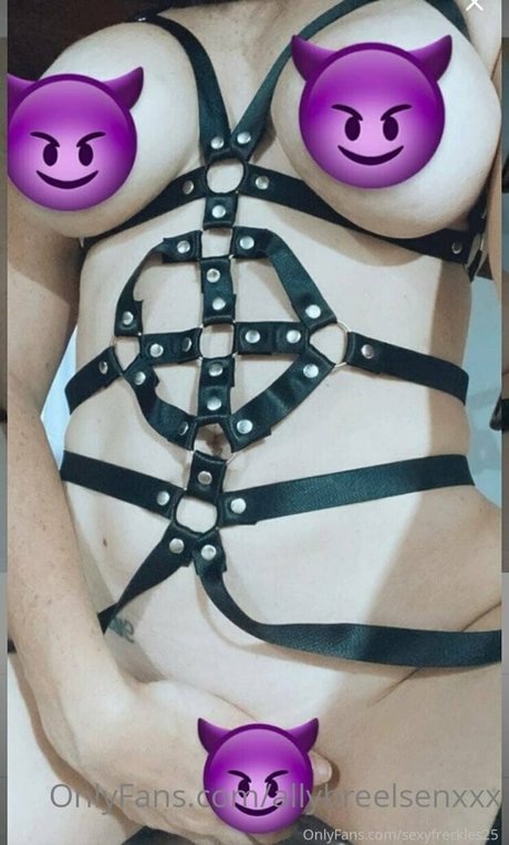 allybreelsenxxx perfect pornstar pics