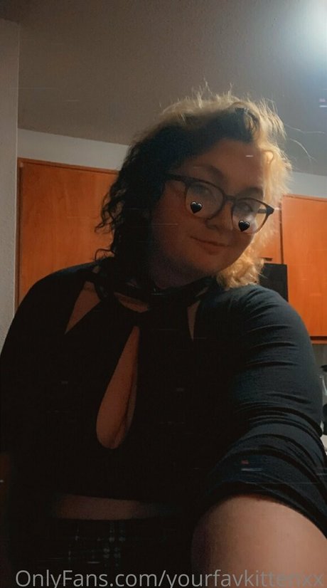 yourfavkittenxx actress picture