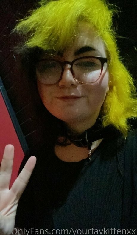 yourfavkittenxx model exclusive archive